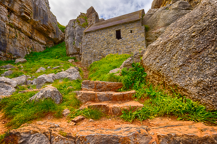 8465 - St. Govans Chapel - -